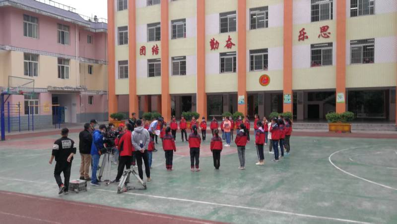 让产品 “动” 起来！优质乌伊岭区产品视频拍摄公司是怎么炼成的？